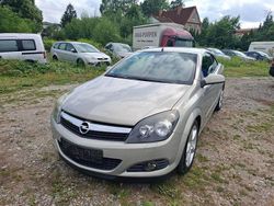 Gold Gebraucht 2007 Opel Astra Cabriolet Edition Cabrio | 2.799 € (Fairer Preis)