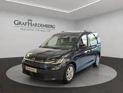 Blau Gebraucht 2021 VW Caddy Life Van / Kleinbus | 26.930 € (Fairer Preis)