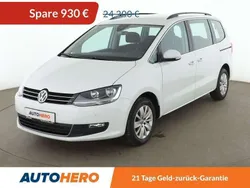 Weiß Gebraucht 2021 VW Sharan Comfortline Van / Kleinbus | 23.270 € (Superpreis)