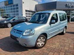 Grau Gebraucht 2005 Citroën Berlingo Van / Kleinbus | 2.600 € (Fairer Preis)