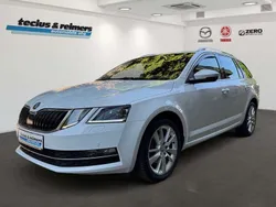 Moon weiß metallic Gebraucht 2020 Skoda Octavia Style Kombi | 19.475 € (Guter Preis)