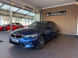Phytonicblau Gebraucht 2020 BMW 330e Sport Line Kombi | 26.690 € (Guter Preis)
