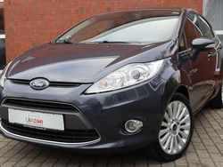 Grau Gebraucht 2010 Ford Fiesta Titanium Limousine | 4.990 € (Fairer Preis)