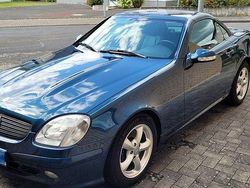 Blau Gebraucht 2002 Mercedes SLK320 Cabrio | 14.900 €