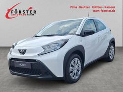 Weiß Gebraucht 2025 Toyota Aygo X Business Edition SUV | 16.390 € (Fairer Preis)
