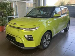 Grün Gebraucht 2021 Kia Soul EV Edition 7 SUV | 13.900 € (Guter Preis)