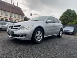 Silber Gebraucht 2007 Mercedes R500 Van / Kleinbus | 13.990 € (Fairer Preis)