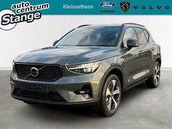 Gruen Neu 2025 Volvo XC40 Ultra SUV | 48.900 € (Teuer)