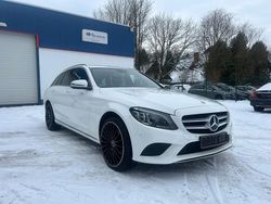 Weiß Gebraucht 2019 Mercedes C180 Kombi | 21.900 € (Etwas zu teuer)