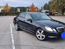 Gebraucht 2011 Mercedes E220 Avantgarde Limousine | 10.500 € (Teuer)