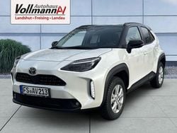 Weiß Neu 2025 Toyota Yaris Cross Plus SUV | 32.890 € (Etwas zu teuer)