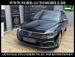 Deep black perleffek (metallic) Gebraucht 2020 VW Passat GTE Kombi | 23.500 € (Fairer Preis)