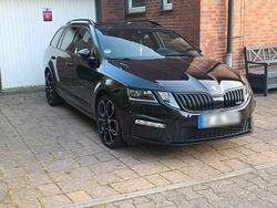 Schwarz Gebraucht 2019 Skoda Octavia RS Kombi | 22.500 € (Fairer Preis)