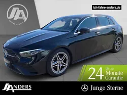 Schwarz Gebraucht 2024 Mercedes A200 AMG Kleinwagen | 32.174 € (Fairer Preis)