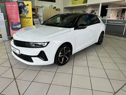 Weiß Gebraucht 2024 Opel Astra GS Line Limousine | 23.650 € (Guter Preis)