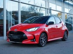 Rot Gebraucht 2021 Toyota Yaris Hybrid Edition Limousine | 16.990 € (Guter Preis)