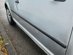 Silber Gebraucht 2001 VW Golf IV Basis Limousine | 700 € (Superpreis)