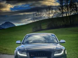 Schwarz Gebraucht 2011 Audi RS5 Sport Coupé | 15.999 €