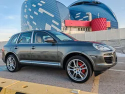 Grau Gebraucht 2007 Porsche Cayenne Turbo SUV | 28.900 €