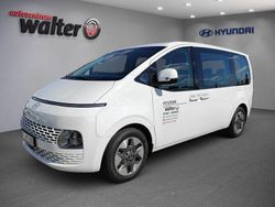Creamy white Gebraucht 2024 Hyundai Staria Trend Van | 45.990 € (Guter Preis)