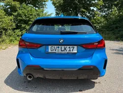 Blau Gebraucht 2020 BMW 118 M Sport Kleinwagen | 20.950 € (Fairer Preis)