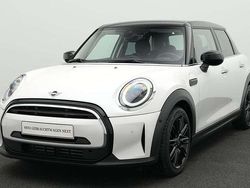 Weiß Gebraucht 2024 Mini Cooper Classic Kleinwagen | 31.015 € (Fairer Preis)
