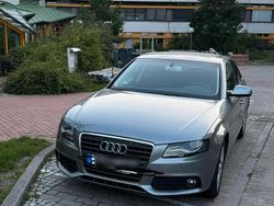 Grau Gebraucht 2009 Audi A4 Limousine | 5.000 € (Guter Preis)