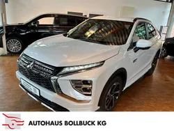 Titanweiss (d) Gebraucht 2025 Mitsubishi Eclipse Cross Plus SUV | 35.490 € (Teuer)