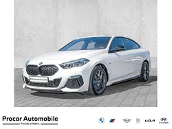 Weiß Gebraucht 2021 BMW M235 M Sport Coupé | 35.890 € (Etwas zu teuer)