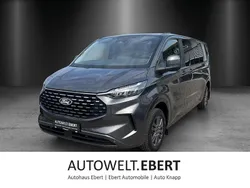 Grau Gebraucht 2024 Ford Tourneo Custom Titanium Van / Kleinbus | 51.990 €