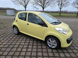 Gelb Gebraucht 2008 Citroën C1 Kleinwagen | 2.999 € (Etwas zu teuer)