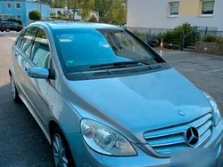 Silber Gebraucht 2006 Mercedes B200 Van / Kleinbus | 5.500 € (Teuer)