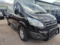 Schwarz Gebraucht 2014 Ford Tourneo Titanium Van / Kleinbus | 16.999 € (Teuer)