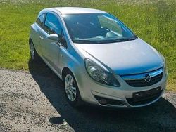 Silber Gebraucht 2008 Opel Corsa Kleinwagen | 2.800 €