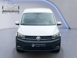 Candyweiß Gebraucht 2016 VW Caddy Trendline Van / Kleinbus | 9.650 € (Guter Preis)