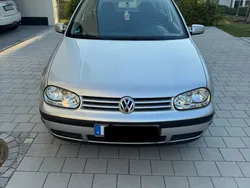 Silber Gebraucht 2002 VW Golf IV Limousine | 1.550 € (Fairer Preis)