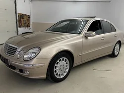 Gold Gebraucht 2003 Mercedes E200 Elegance Limousine | 2.750 € (Teuer)