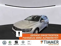 Silber Gebraucht 2022 VW Passat Business Kombi | 20.850 € (Fairer Preis)