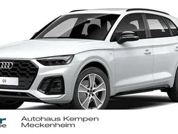 Gletscherweiß metallic Gebraucht 2021 Audi Q5 S-Line SUV | 40.950 € (Fairer Preis)