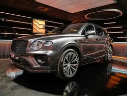 Grau Gebraucht 2023 Bentley Bentayga SUV | 209.900 €