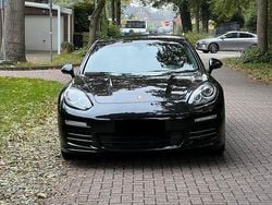 Schwarz Gebraucht 2014 Porsche Panamera 4S Limousine | 43.900 € (Superpreis)