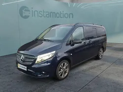 Blau Gebraucht 2021 Mercedes Vito Van / Kleinbus | 48.249 €