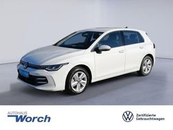 Weiß Gebraucht 2024 VW Golf VIII Life Limousine | 22.739 € (Guter Preis)