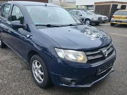 Blau Gebraucht 2014 Dacia Sandero Lauréate Kleinwagen | 1.990 € (Superpreis)