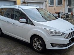 Weiß Gebraucht 2019 Ford Grand C-Max Titanium Van / Kleinbus | 12.950 € (Fairer Preis)