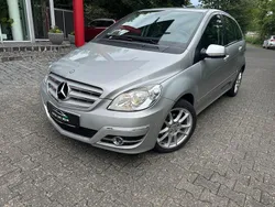 Silber Gebraucht 2009 Mercedes B180 Van / Kleinbus | 5.999 € (Guter Preis)