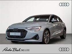 Grau (pfeilgrau perleffekt) Neu 2025 Audi A3 Sportback e-tron Business Plus Limousine | 41.150 € (Fairer Preis)
