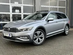 Pyritsilber Gebraucht 2022 VW Passat Alltrack Kombi | 37.990 € (Etwas zu teuer)
