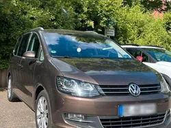 Braun Gebraucht 2011 VW Sharan Van / Kleinbus | 14.000 € (Fairer Preis)