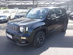 Solid black (schwarz) Gebraucht 2023 Jeep Renegade Longitude SUV | 27.990 € (Etwas zu teuer)